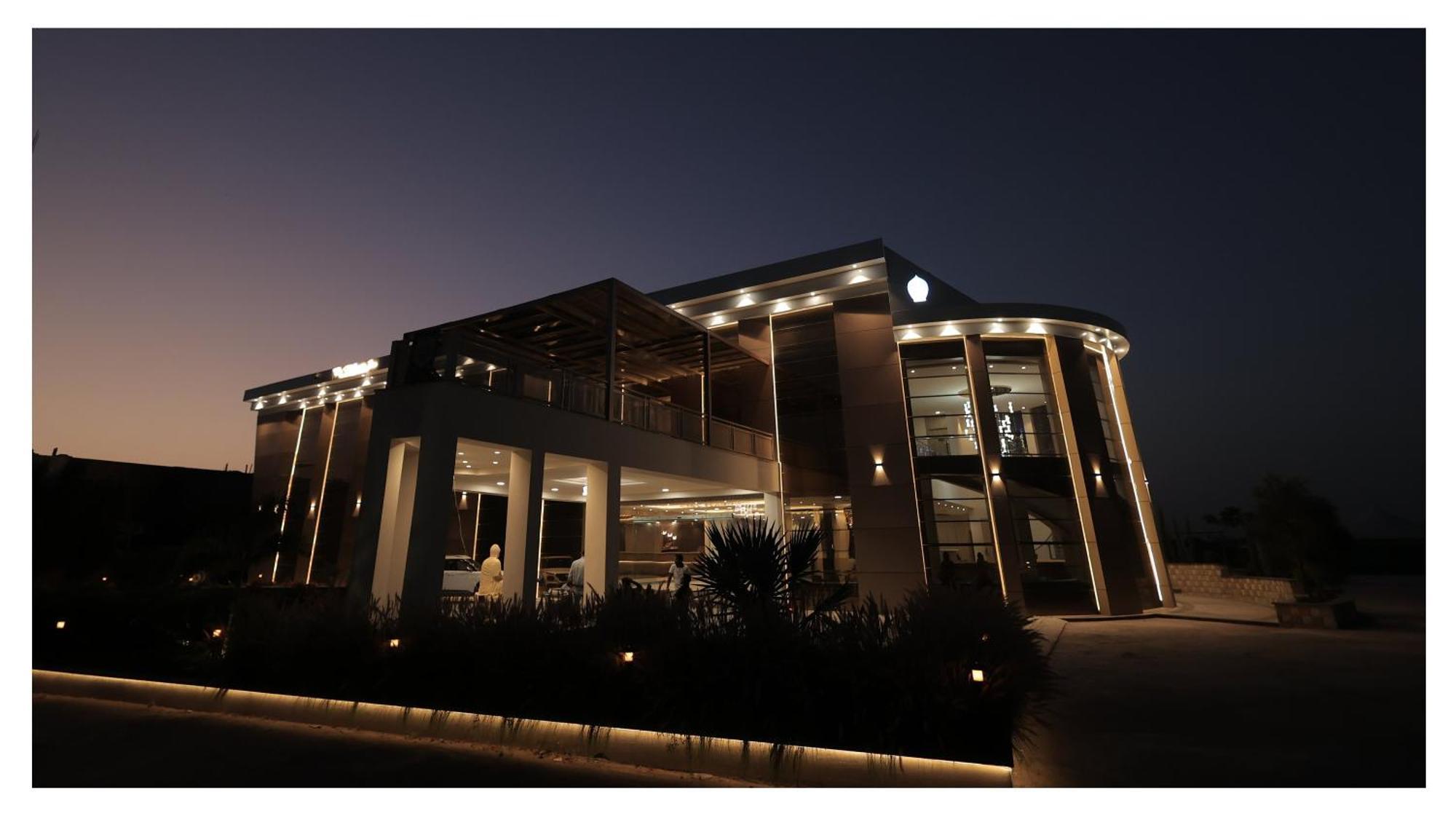 The Riverside Inn Vidisha Екстериор снимка